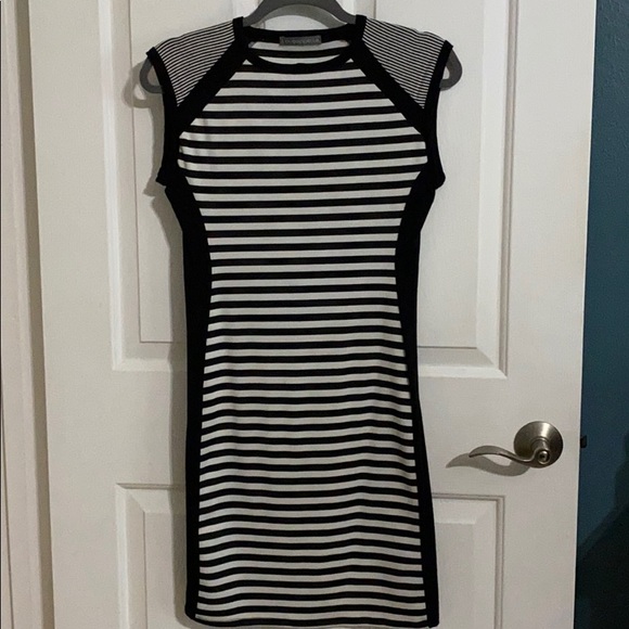 Dress - Picture 1 of 5